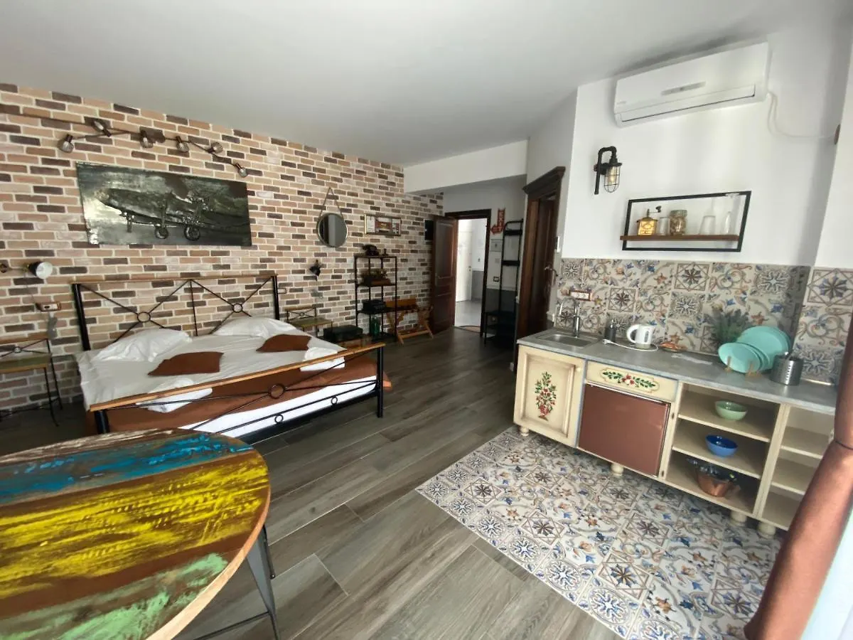 Aviator Boutique Residence Otopeni 0*,  Romania