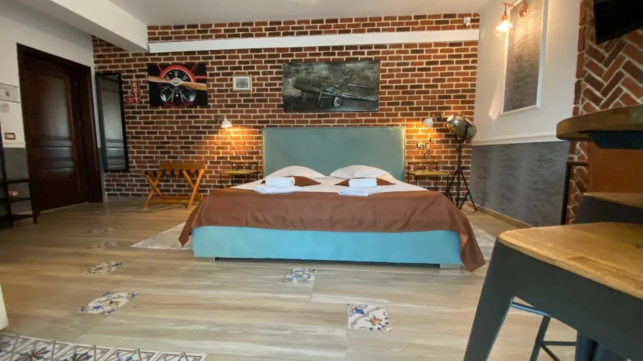 Aviator Boutique Residence Otopeni 0*,  România
