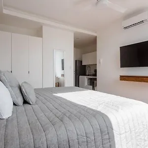 https://increble-estudio-moderno-con-alberca-y-gimnasio.quintano-roohotels.com